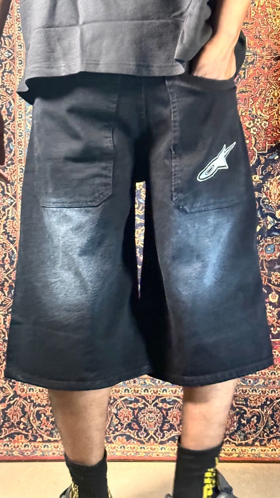 AMR Lengthy black Jorts