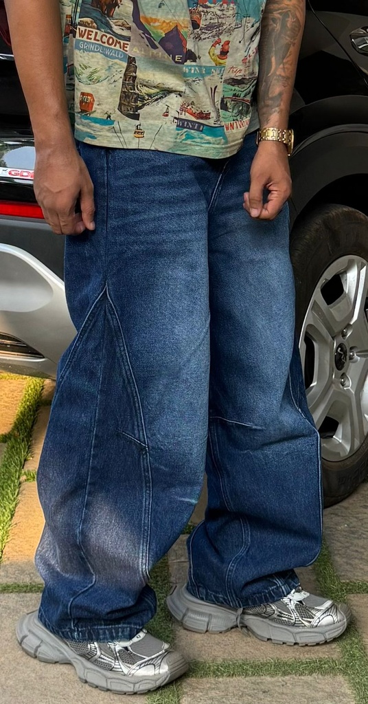 Barrel fit  Blue jeans