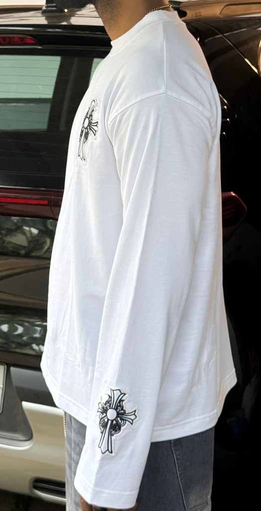 Chrome embroidery IMP look Tshirt - White