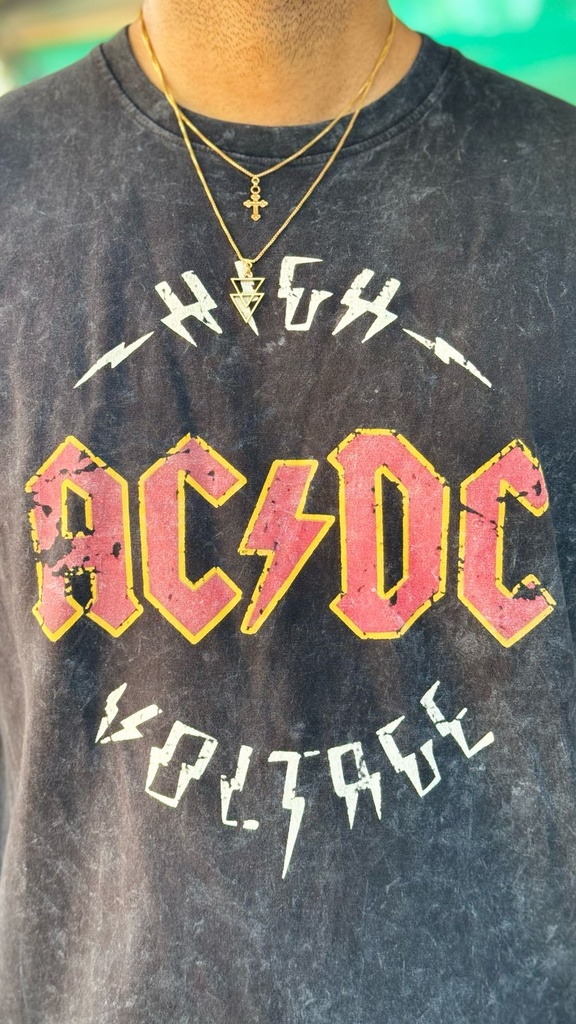HIGH VOLT Vintage Tshirt  Regular fit