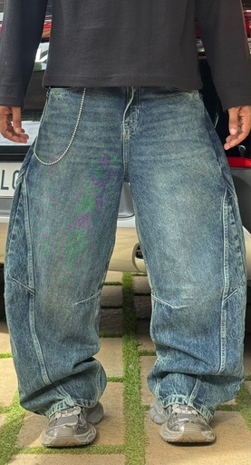 Barrel fit  Yellow tint Blue jeans