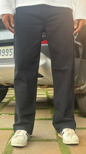 Jet black straight fit